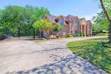 2435 Valley View Drive - Photo 4