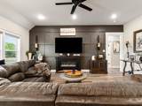 550 County Road 4109 - Photo 15
