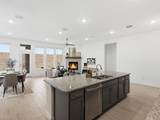 541 Breeds Hill Road - Photo 4