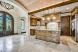 1608 Golden Nugget - Photo 16