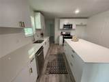 6957 Fm 100 - Photo 4