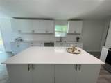 6957 Fm 100 - Photo 6
