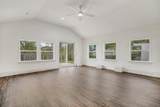 1018 Avenue F - Photo 13
