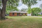 1018 Avenue F - Photo 2