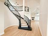 10425 Chantry Lane - Photo 3