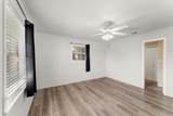 613 Graham Street - Photo 30