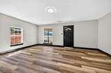 205 Bond - Photo 5