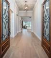 626 Lakeshore Boulevard - Photo 2