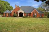 603 Country Club Circle - Photo 2
