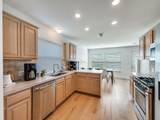 9009 Hampton Court - Photo 11