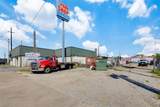 520 Sam Rayburn Freeway - Photo 17