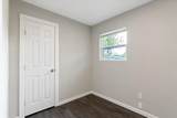 211 Kickapoo Trail - Photo 9