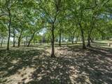 104 Lariat Court - Photo 35
