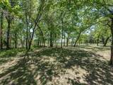 104 Lariat Court - Photo 36