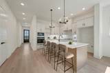 2021 Mack Avenue - Photo 18