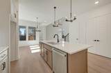 2021 Mack Avenue - Photo 20