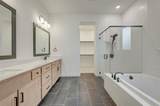 2021 Mack Avenue - Photo 9