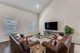 305 Ginger Avenue - Photo 5