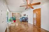 112 Charles Street - Photo 11