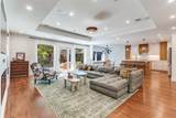 7838 Southwestern Boulevard - Photo 4