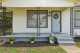 721 Calumet Street - Photo 2
