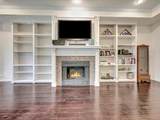 206 Cascade Court - Photo 14