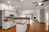 915 Hidden Oaks Drive - Photo 15