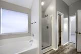 915 Hidden Oaks Drive - Photo 19