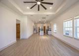 820 Glen Garden - Photo 5