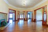 210 Elm Street - Photo 8