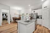 103 Randal Row - Photo 15