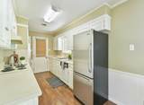 2005 Maplewood Drive - Photo 7