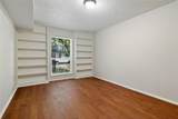 5311 Fleetwood Oaks Avenue - Photo 8
