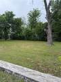 2300 Lyle Avenue - Photo 3