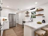 1011 Sheridan Lane - Photo 3
