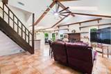 505 Howison Street - Photo 2