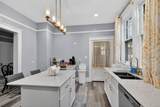 1038 College Street - Photo 4