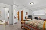6010 Hunters View Lane - Photo 16