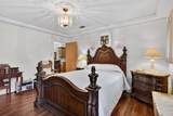 6010 Hunters View Lane - Photo 22