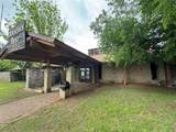 305 Lipan - Photo 1