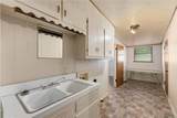 1025 South Us Highway 281 - Photo 38