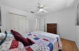 1009 Caprice Dr - Photo 31