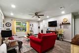 240 Elizabeth Lane - Photo 4
