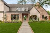10940 Snow White Drive - Photo 32