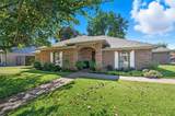 3901 Lynnwood Drive - Photo 3