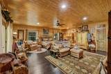 1070 Fm 2137 - Photo 23