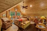 1070 Fm 2137 - Photo 29