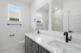 521 Walker Street - Photo 11