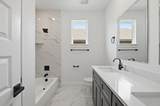 521 Walker Street - Photo 12