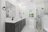 521 Walker Street - Photo 33